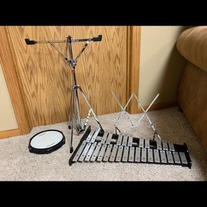 Drum and xylophone set